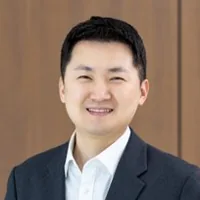 박민